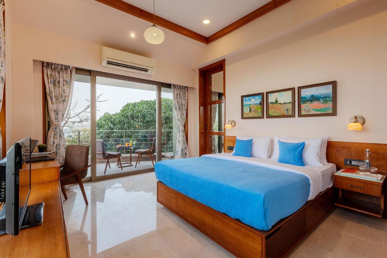 The Blue Horizon By Stayvista - Featuring A Beach-View Villa With A Swimming Pool, Indoor Games, And A Relaxing Balcony Alībāg Dış mekan fotoğraf